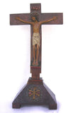 Crucifixo Decorativo em Metal com Cristo